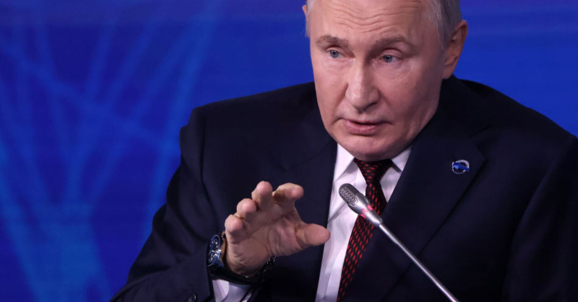 Путин меняет тактику