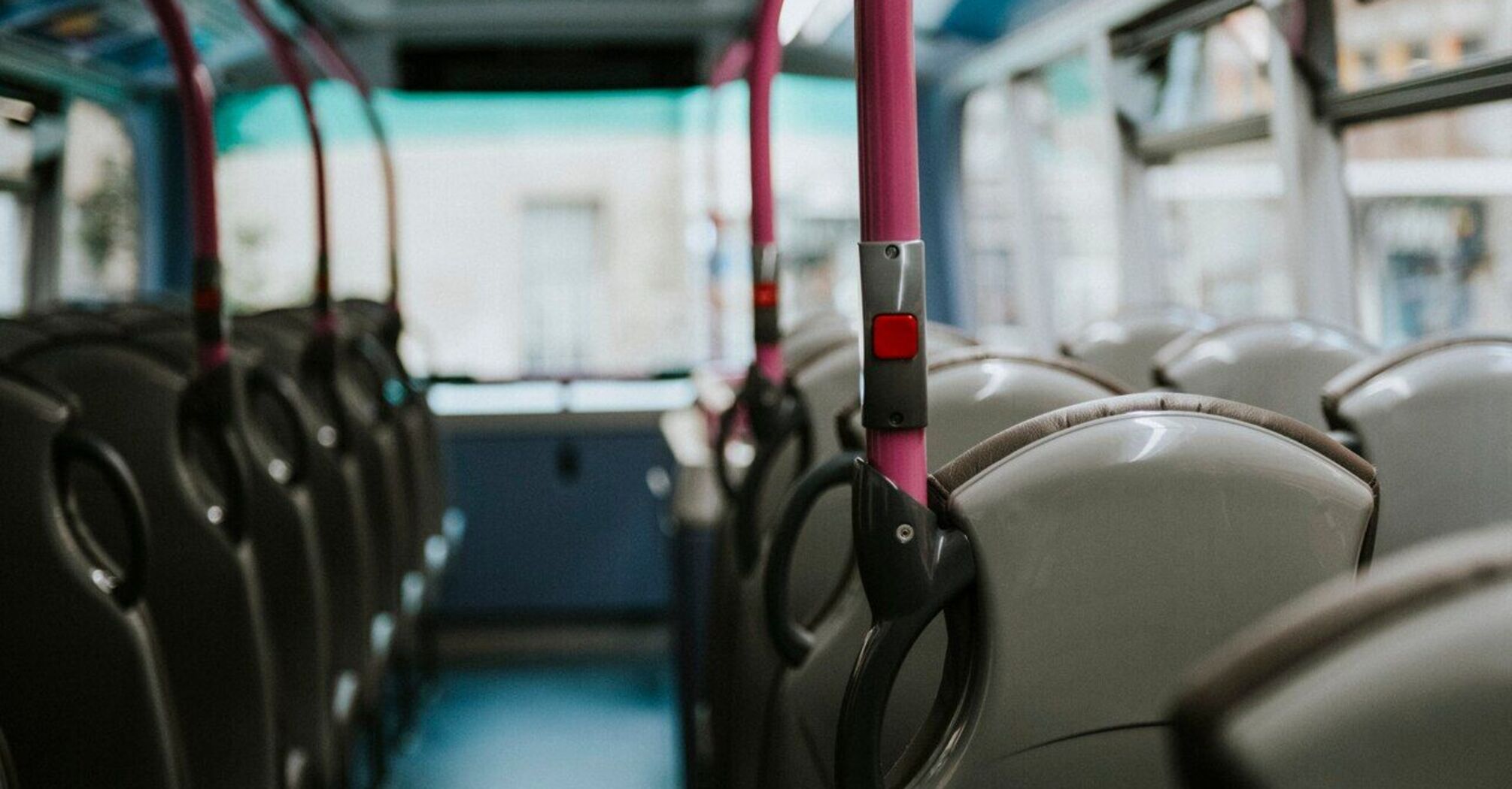 В каких случаях УБД не имеют права на бесплатный проезд в транспорте