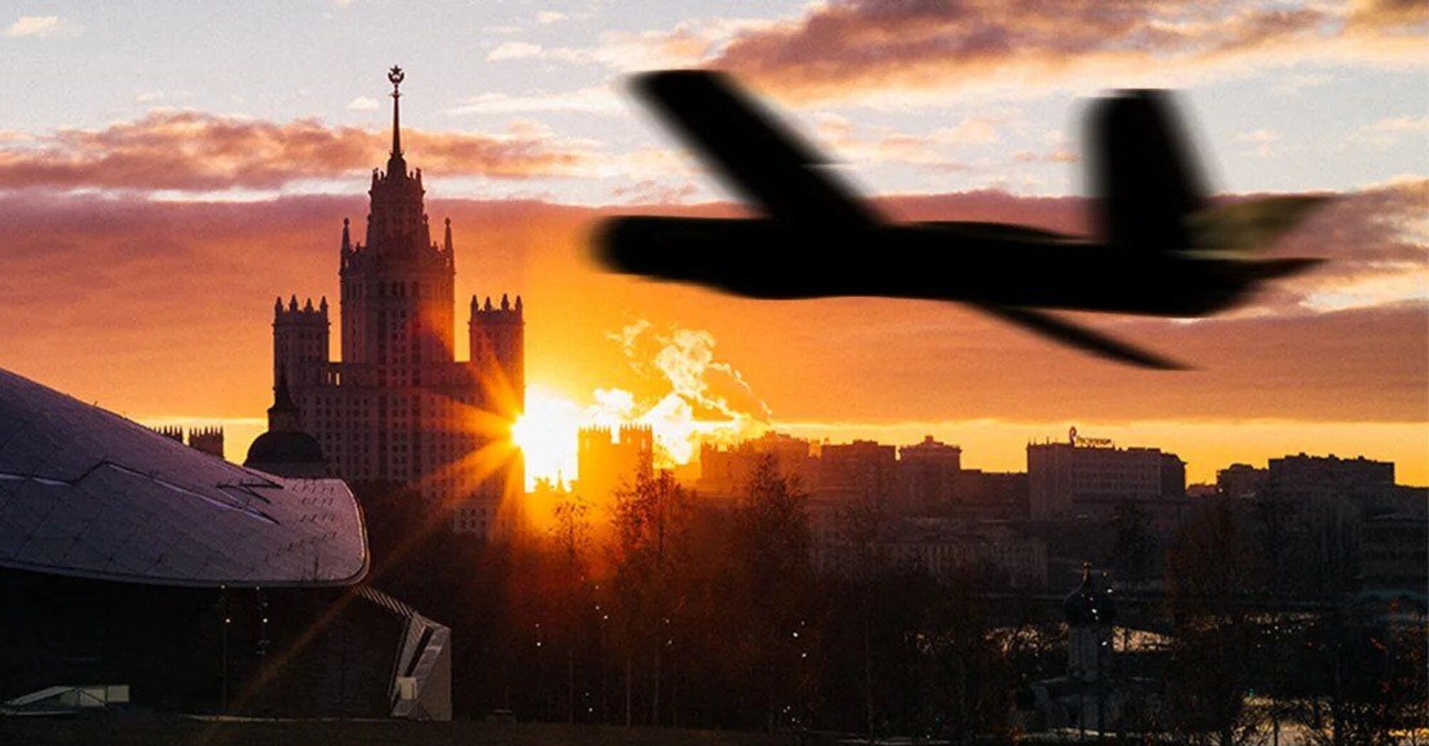 Самый массовый налет ударных дронов по РФ: что он означает