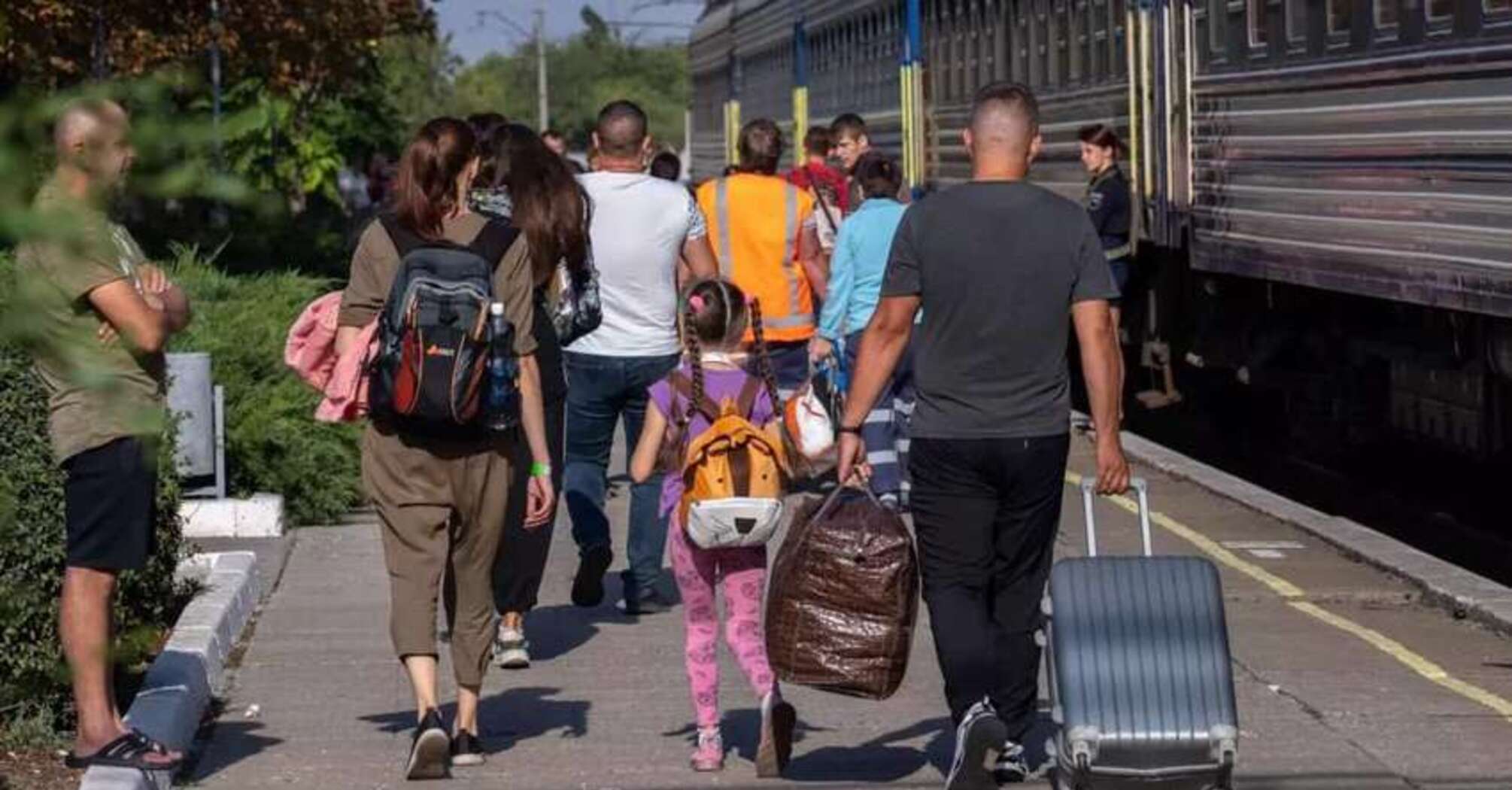 Парадокс ринку праці: чому переселенцям в Україні відмовляють у роботі