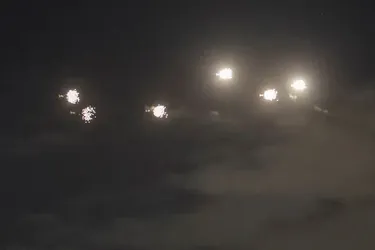 Дроны атаковали ряд областей РФ: местные сообщают о взрывах и черном дыме в Курске и Воронеже (фото)