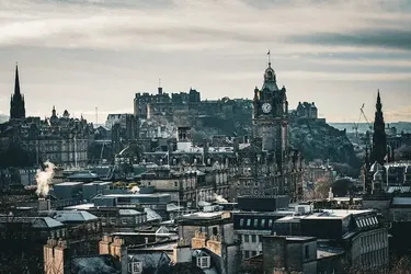 Лучшие пешеходные и подземные туры с привидениями в Эдинбурге: 10 жутких туров, которые напугают вас