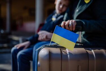 Одна из стран Европы ужесточает требования: кого из украинских беженцев больше не будут принимать