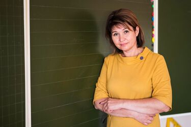 Пенсії для вчителів у 2025 році: які виплати передбачені за вислугу років