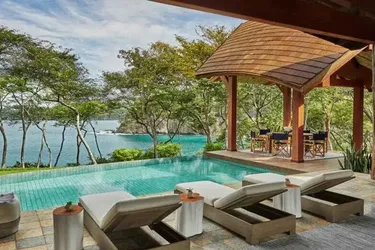 Лучшие пляжные курорты Коста-Рики: 7 мест с идеальным песком, волнами и роскошными удобствами.