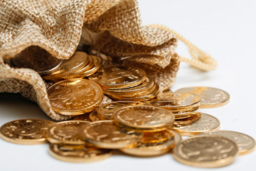 Богатство из прошлого: в стене украинской святыни наткнулись на сокровище первого олигарха