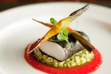 Найкращі готелі з ресторанами, відзначеними зіркою Мішлен: Топ-7 місць для справжніх гурманів