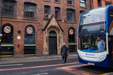 Летние сокращения автобусных маршрутов в Кембриджшире и Бедфордшире затрудняют доступ к открытым туристическим локациям