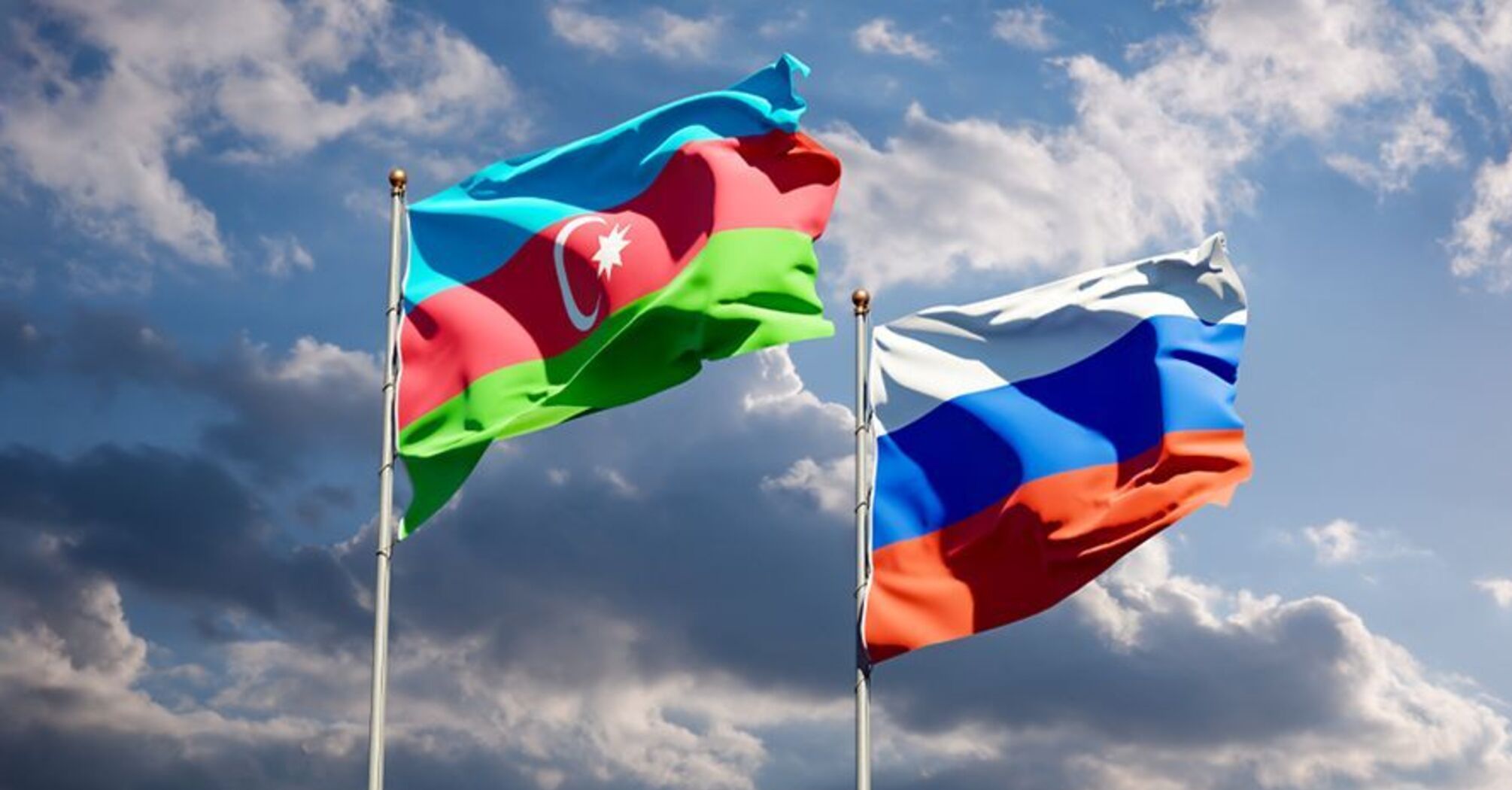 Эскалация отношений Россия – Азербайджан. Разваливается империя, но не Россия