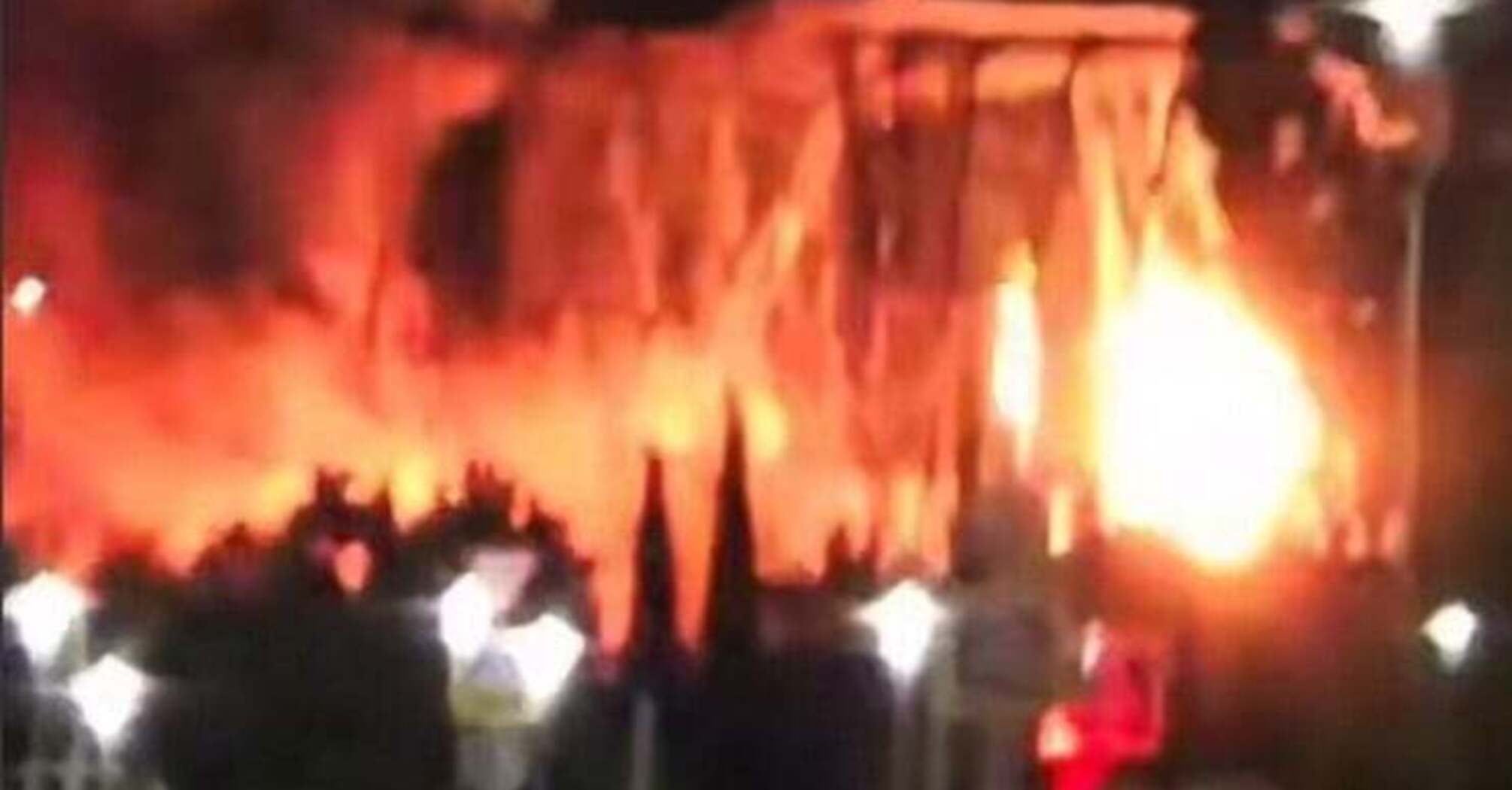 Дрони атакували російське Сочі: є влучання у нафтобазу (фото, відео)