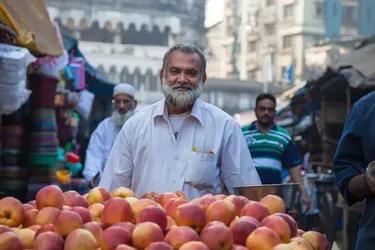 Найкращі місця для відвідування під час сезону дощів поблизу Мумбаї: що робити, що подивитися та які правила дотримуватися