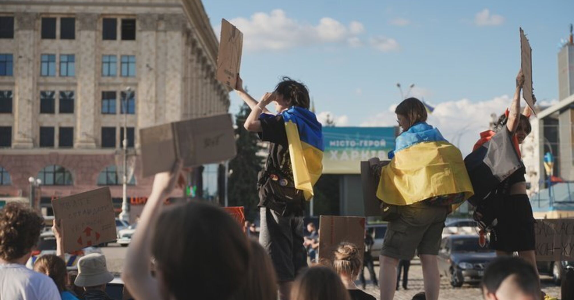Третий день в Украине проходят митинги против закона по НАБУ и САП: подробности (фото)