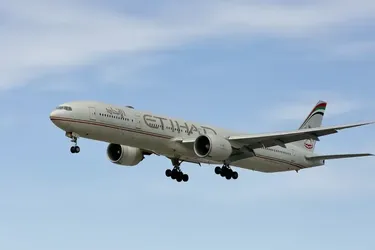 Нові маршрути Etihad відкривають прямий доступ до Кракова та Салали