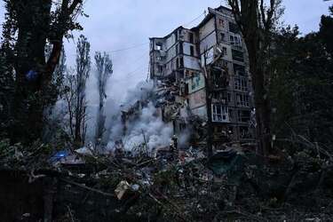 Обстрел мирных городов. Зачем это Путину?