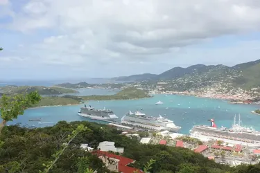 Курорти 'все включено' на Віргінських островах: Де провести розкішну та вигідну відпустку в Карибському басейні