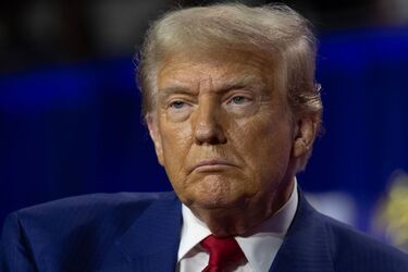 Трамп погрожував Путіну 'розбомбити Москву до біса' - CNN (відео)