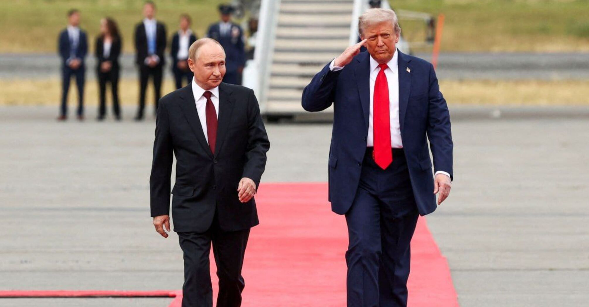 Трамп та путін розпочали зустріч в Анкориджі у форматі 'три на три' 