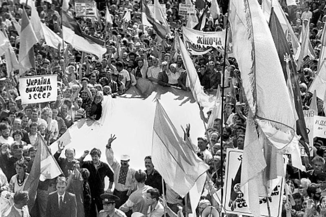 Война с каждым годом меняет наше будущее, раз за разом стирая с него нас