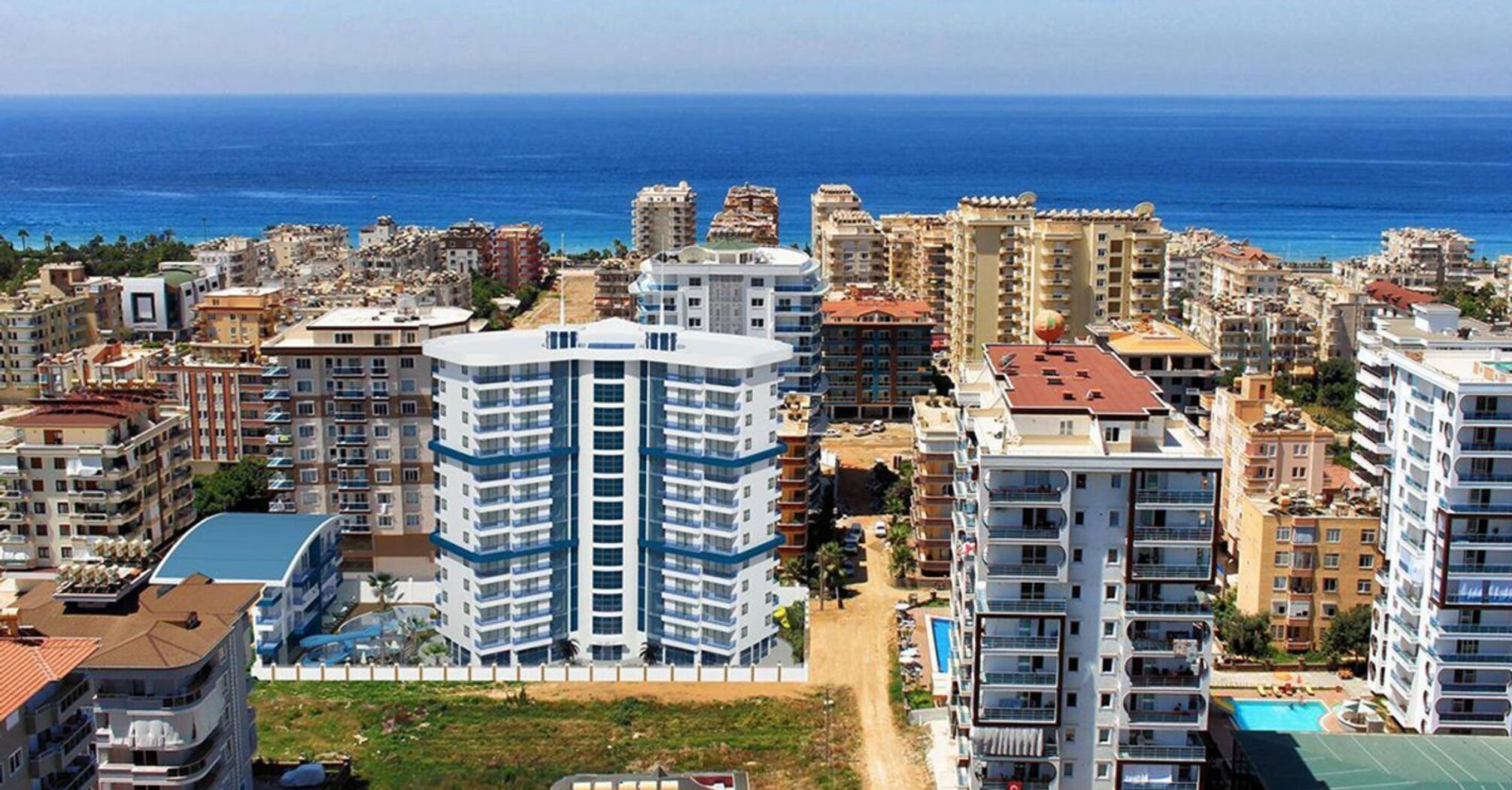 Українці масово інвестують в нерухомість в однієї з країн: названо причини