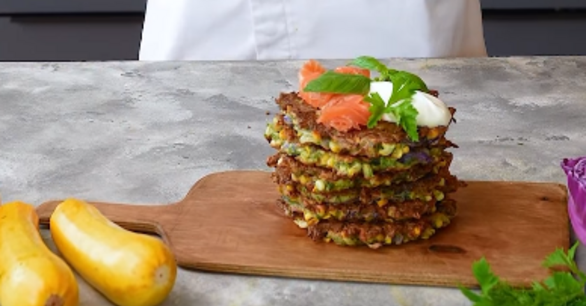 Кабачковые оладьи по-новому: получаются ну очень вкусные