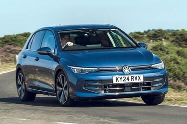 ТОП-10 недорогих авто з дуже низьким 'апетитом' до пального