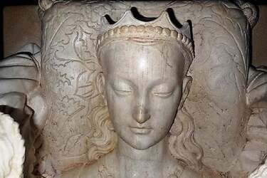 Не такая, как в легендах: ученые показали, как на самом деле выглядела женщина, которую веками считали эталоном красоты