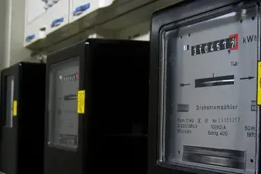 Через це ви переплачуєте за світло: українцям розповіли, чому може не працювати нічний тариф