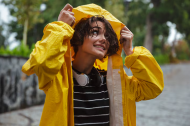 Возьмите зонтики: синоптики рассказали, где в Украине ожидаются ливни и резкое понижение температуры