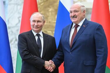 Путин использовал Лукашенко для озвучивания ряда нужных ему тезисов: основное