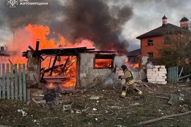 Армия РФ атаковала Украину дронами и ракетами: есть попадания в Винницкой и Хмельницкой, во Львове и Киеве работало ПВО (фото)