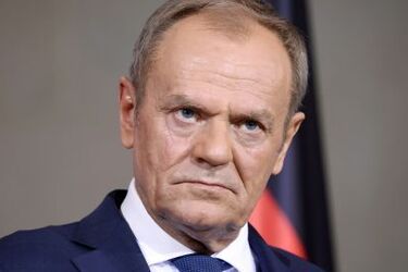 Нарушение воздушного пространства Польши дронами России: Туск созывает экстренное заседание правительства