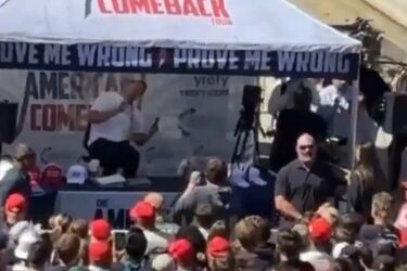 В США застрелили известного блоггера и поклонника Трампа Чарли Кирка (фото)