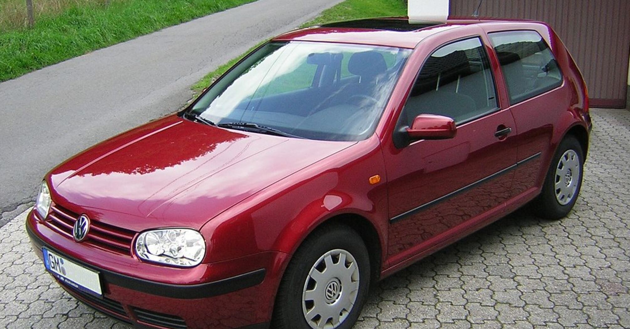 Названы лучшие подержанные авто до 5000 долларов, обслуживание которых стоит копейки
