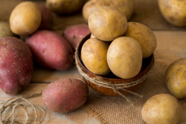 Ціна на картоплю різко змінилася: скільки доведеться віддати за кілограм