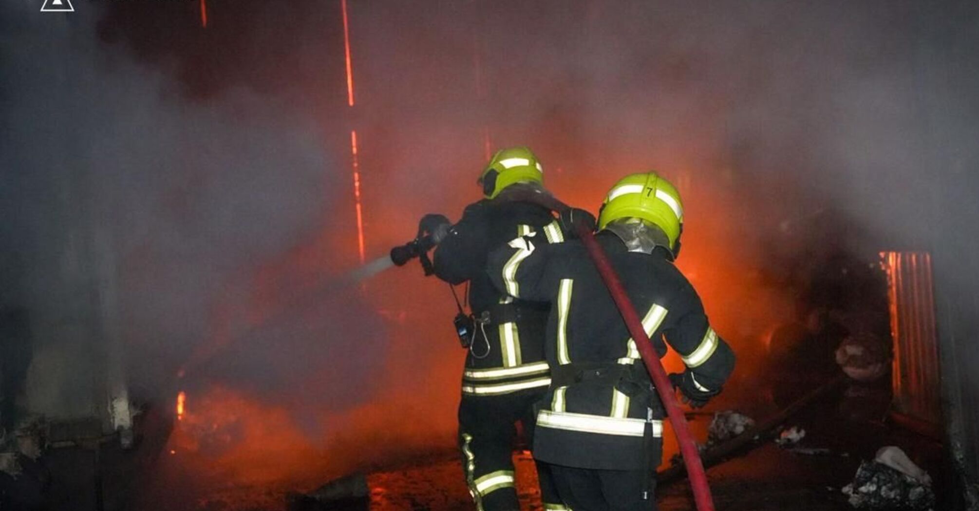 Російська армія атакувала Одесу дронами: спалахнула пожежа у складських приміщеннях (фото)