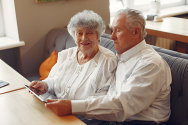 Пенсійна надбавка: хто з українців щомісяця отримуватиме додаткові 470 грн