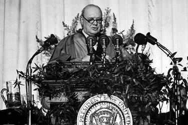 Недоімперія реалізує свій стратегічний задум: Україна має бути під Росією, або її не має бути взагалі