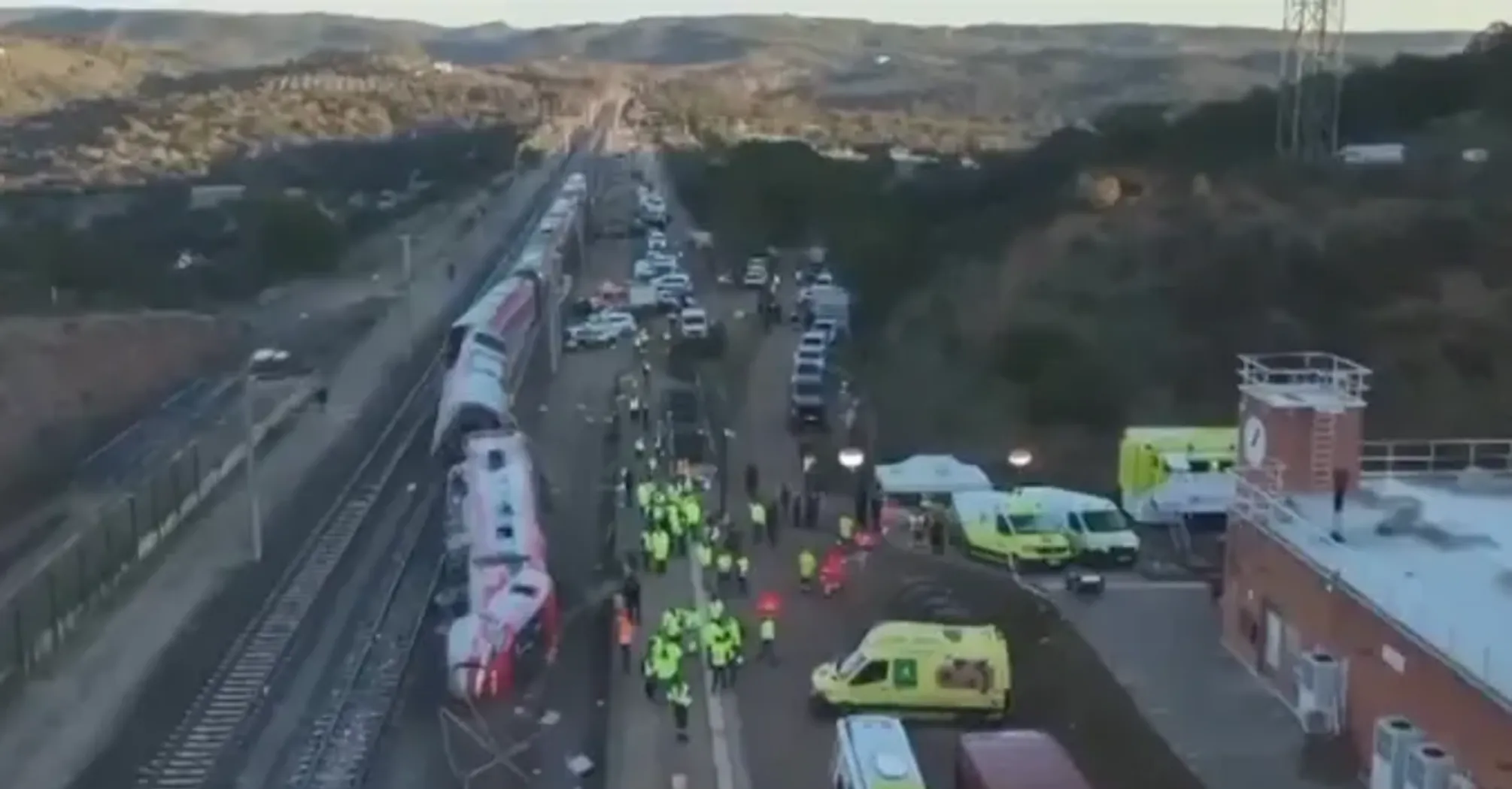 В Іспанії знову зійшов з рейок потяг: 38 поранених, один загиблий (фото)  