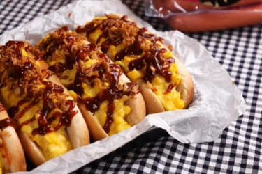 Хот-доги з сирною кукурудзою