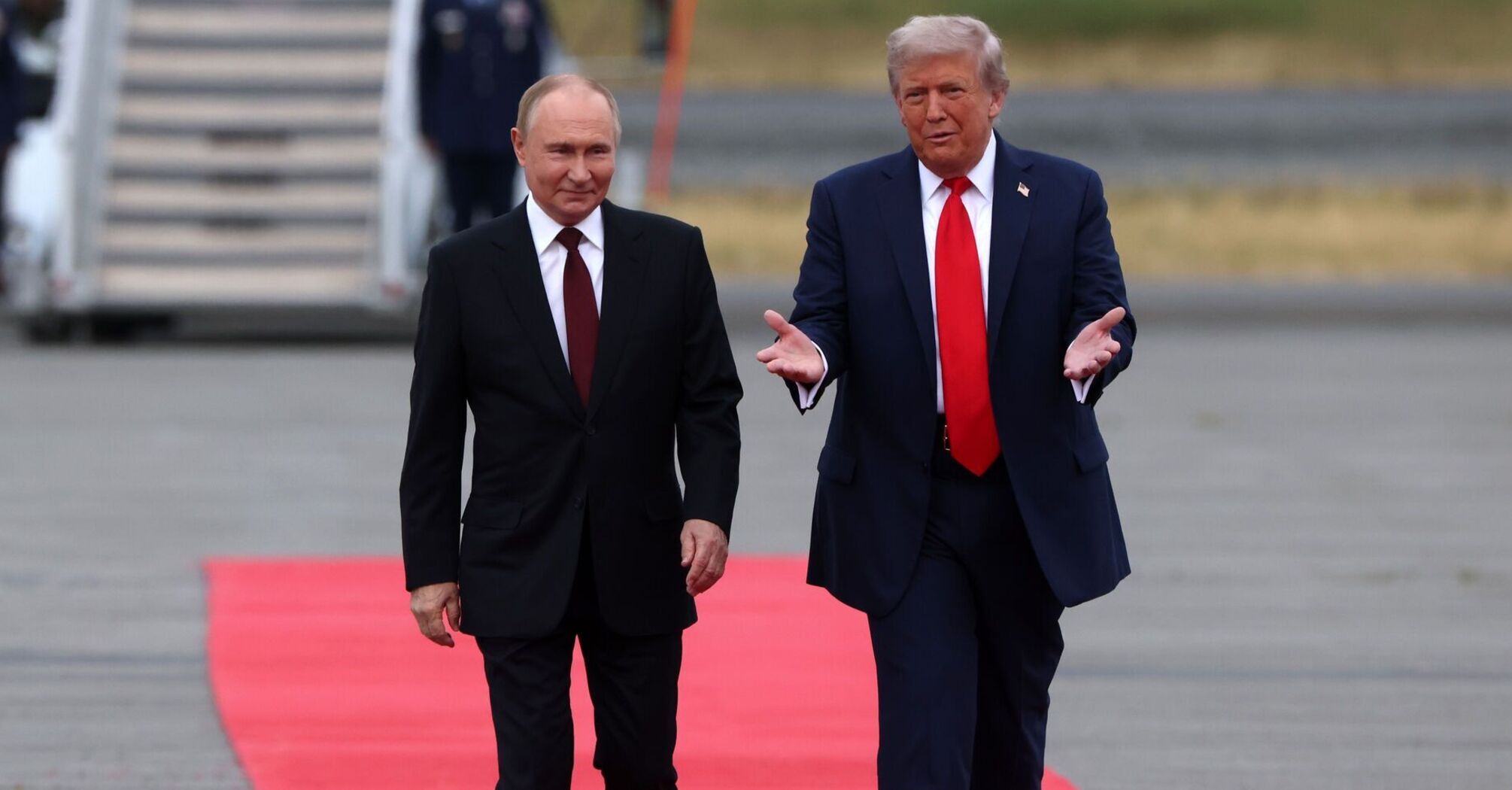 Трамп меняет тактику по отношению к Путину: быстрого мира не будет