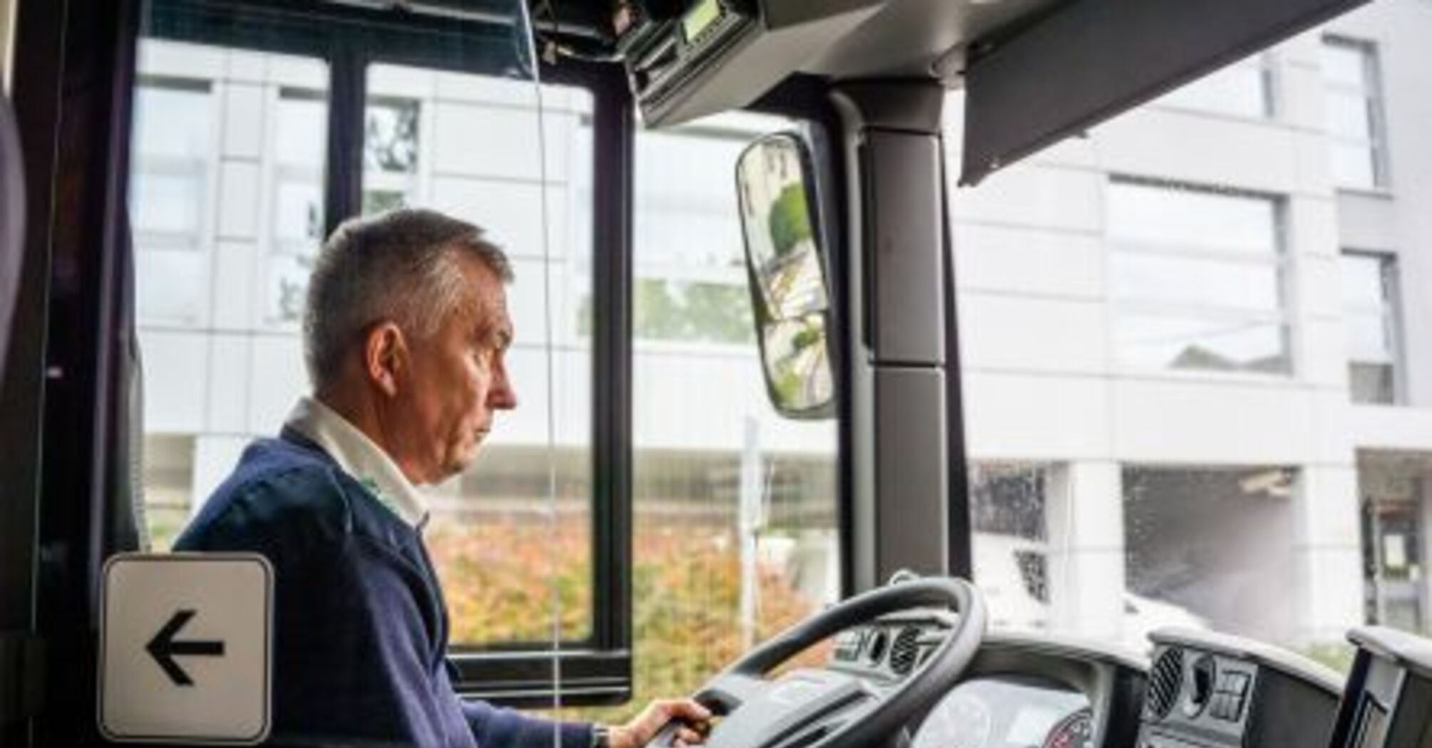 При каких условиях пенсионерам придется платить за проезд в общественном транспорте