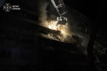 Российская армия всю ночь атаковала Киев баллистикой: повреждены энергообъекты, погибли и ранены (фото, видео)