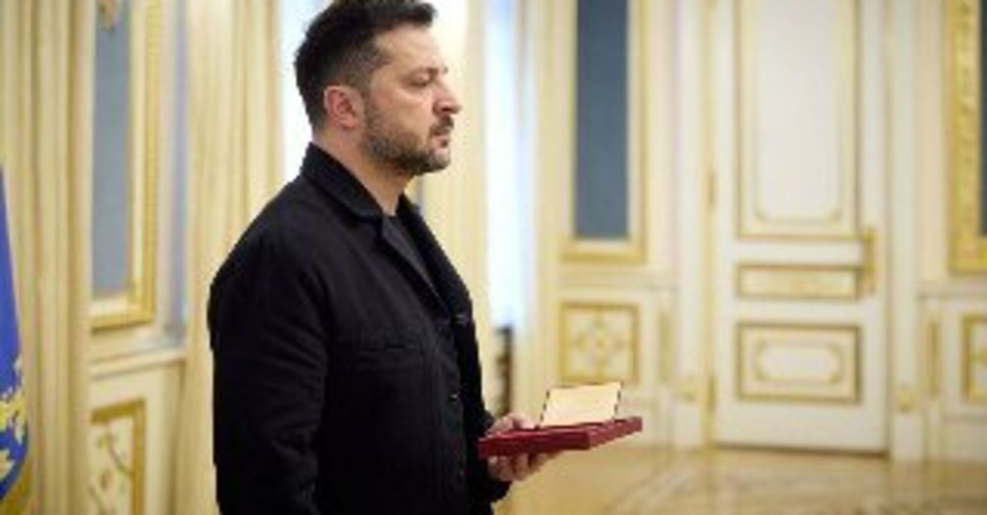 Зеленский наградил разведчиков Госпограничной службы: государственные награды к профессиональному дню