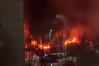 Дроны атаковали российскую Волгоградскую область: пылал пожар на территории промышленных предприятий (фото, видео)