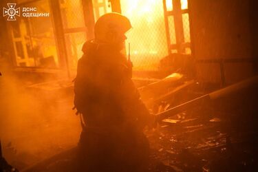 Армія рф атакувала Одесу дронами: є загибла, спостерігались перебої зі світлом, водопостачанням та теплом (фото)