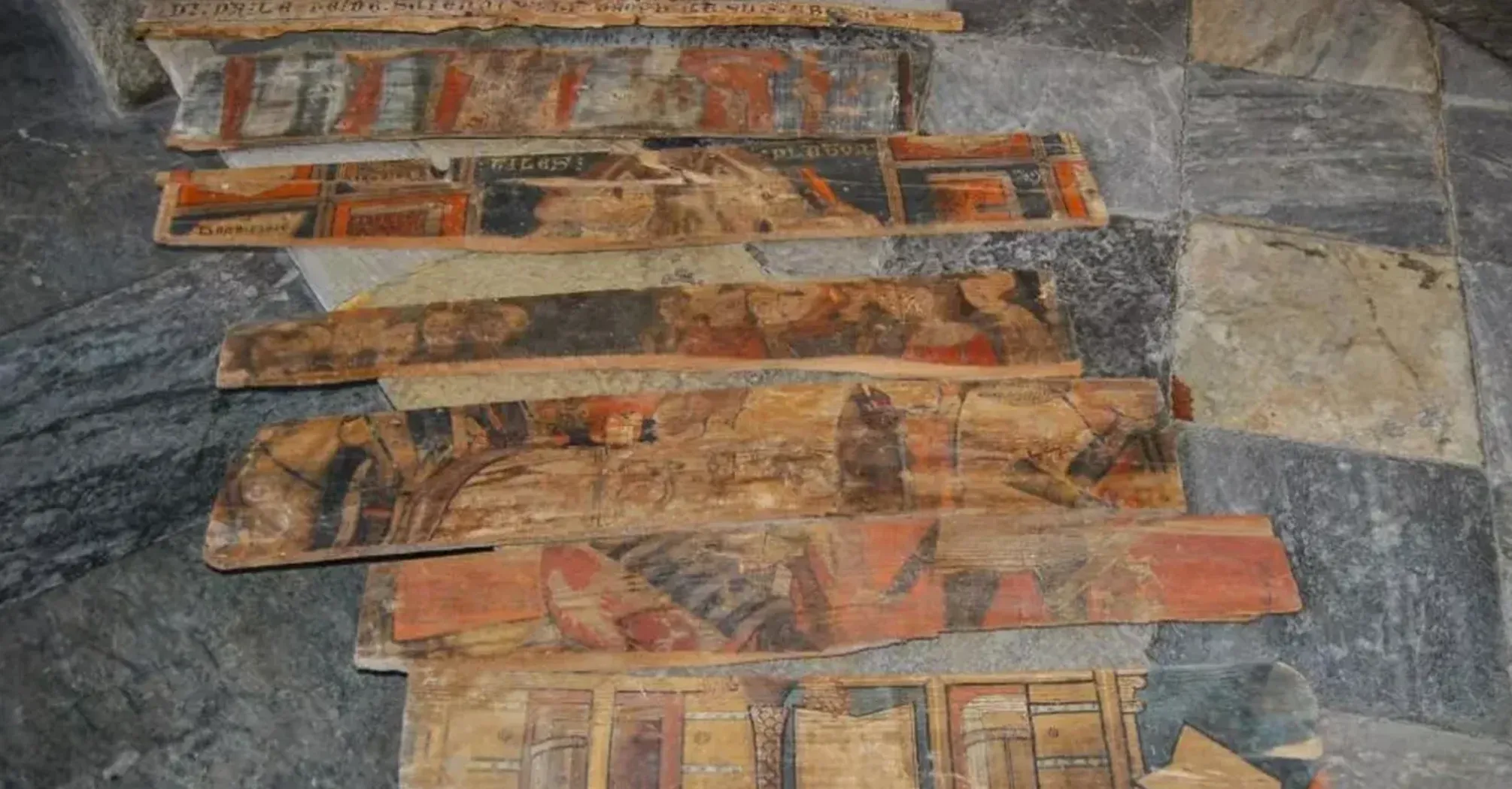 На території Іспанії виявили середньовічний скарб: чим цікавий (фото)  