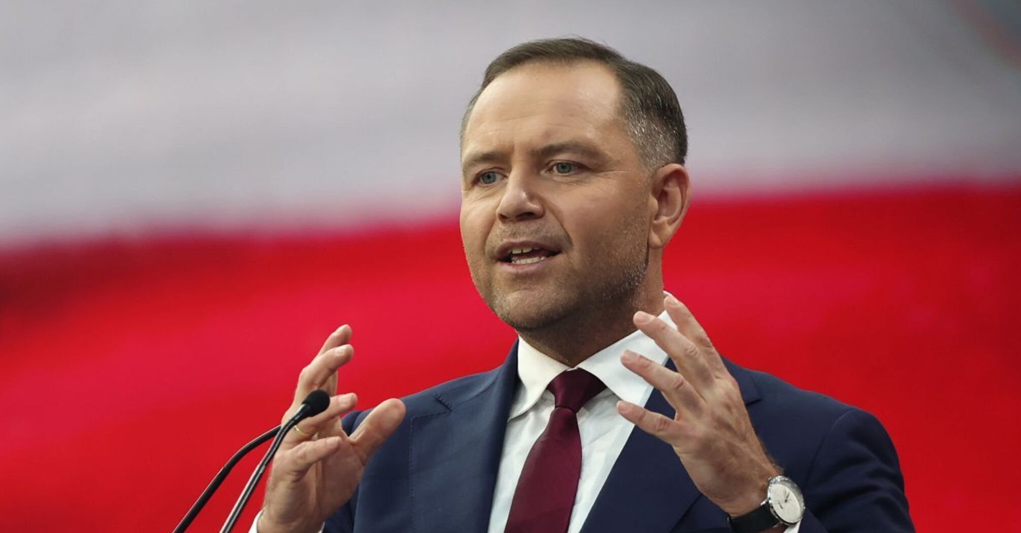 Президент Польши подписал изменения правил регистрации украинцев: о чем идет речь