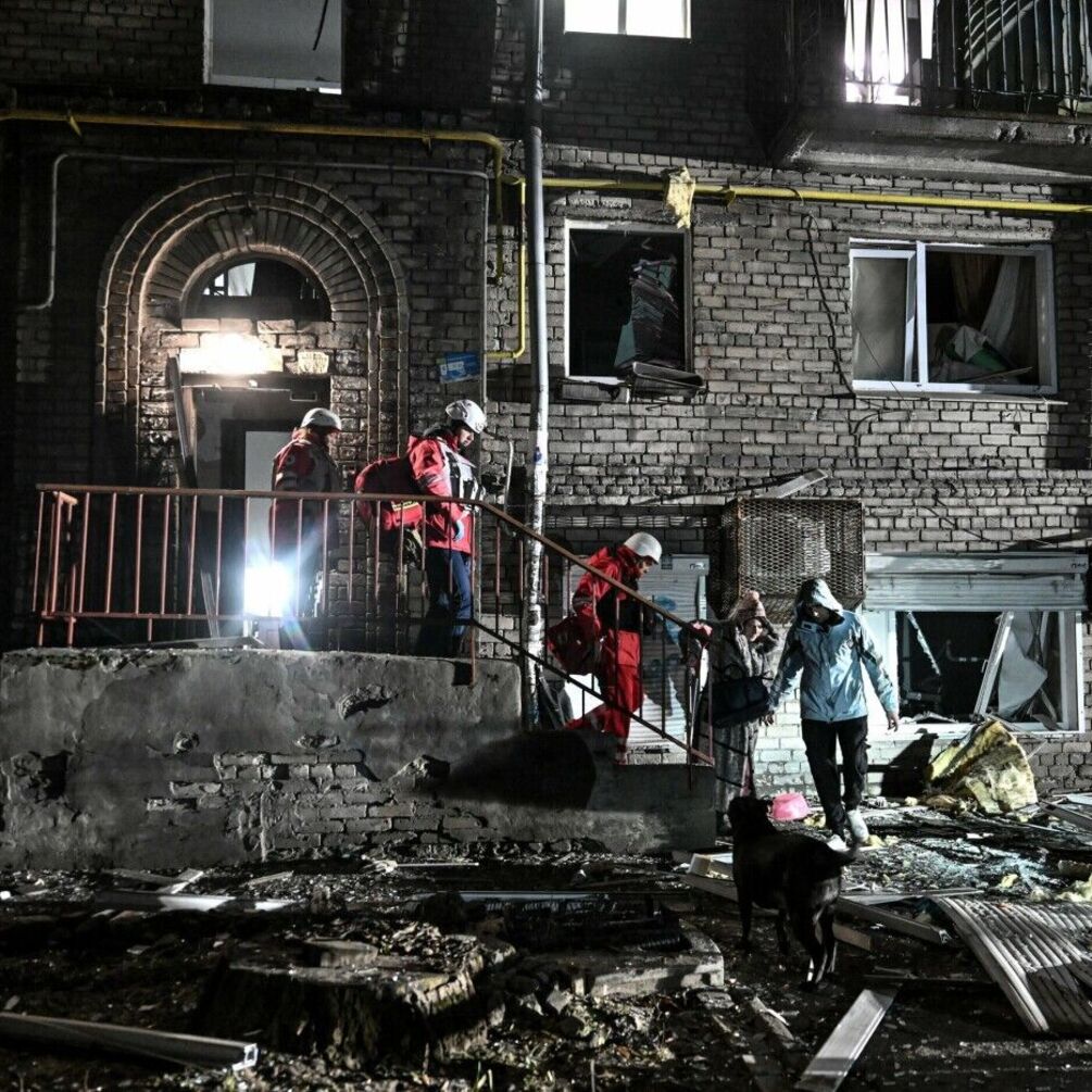 Армія рф атакувала Запоріжжя дронами: є поранені, серед них дитина (фото, відео)