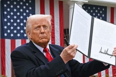 Віра в США повернулась