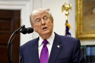 Последний шанс Трампа: почему президент США спешит